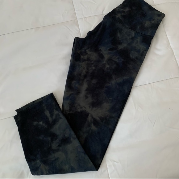 lululemon athletica Pants - Align HR 23”